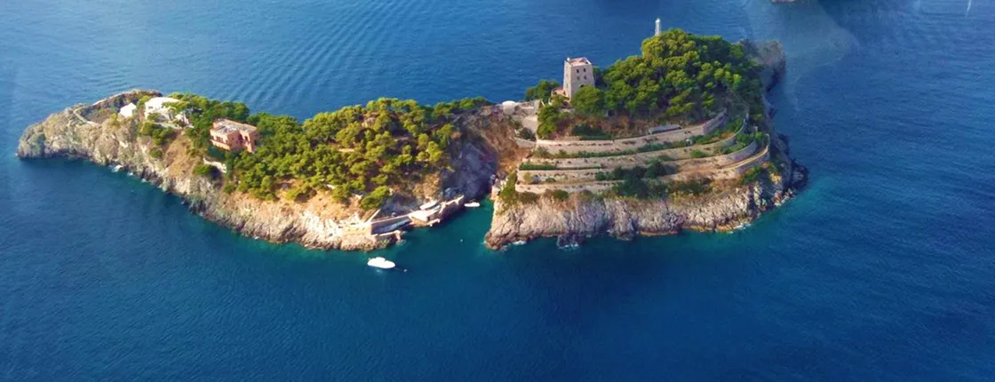 Amalfi Coast tour with olive oil and limoncello tasting