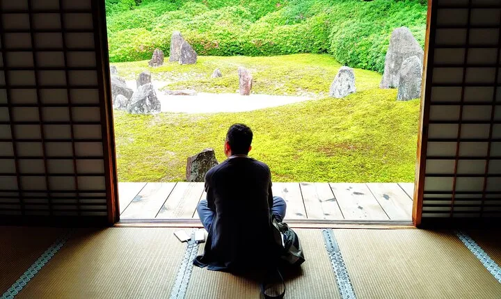 Kyoto: Tofuku-ji Temple and Komyo-in Guided Walking Tour