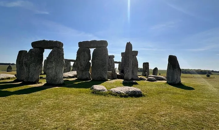 London to Stonehenge | Private RoundTrip