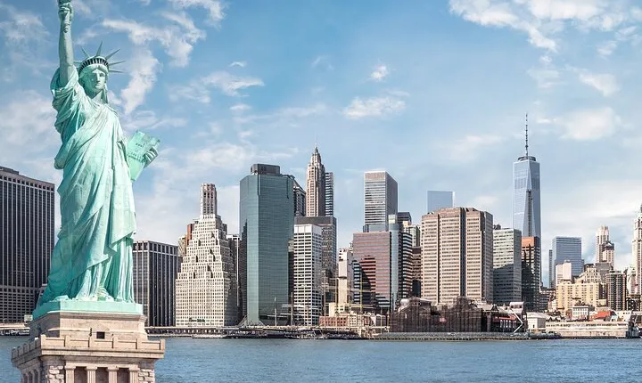 Private Statue of Liberty and Ellis Island Tour
