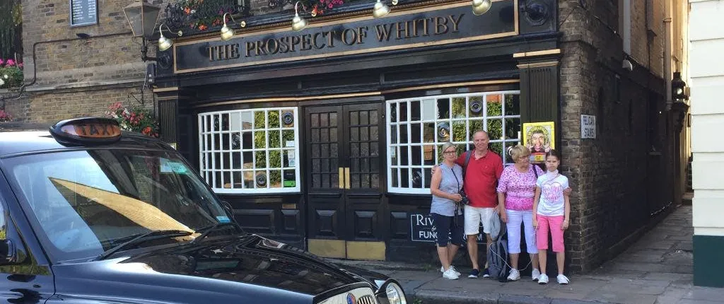 Pub History and Brewery tour of London
