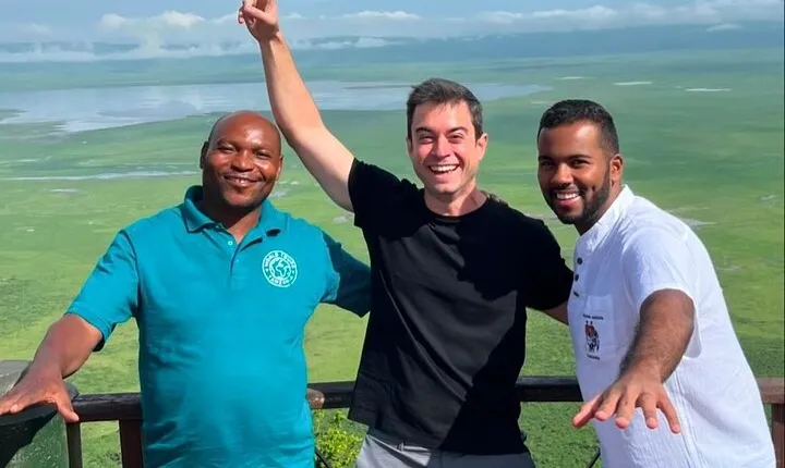 2 Days Ngorongoro Crater and Tarangire Park Adventure Safari