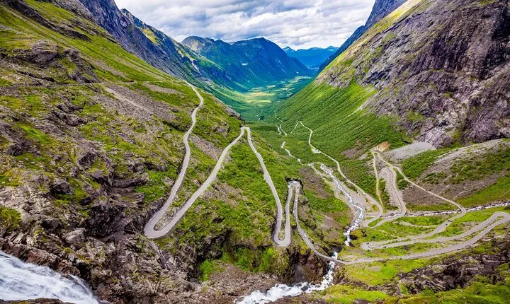 Alesund Shore Excursion: From Fjords to Trolls