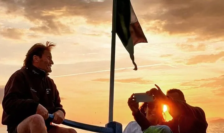 Sunset Boat Tour to Cinque Terre with aperitif on board