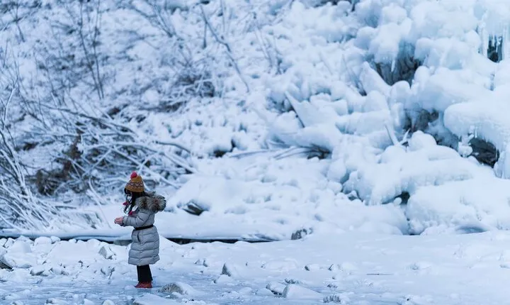Cheongsong Ice Valley, Pohang Space Walk & Gyeongju Tour fr Busan