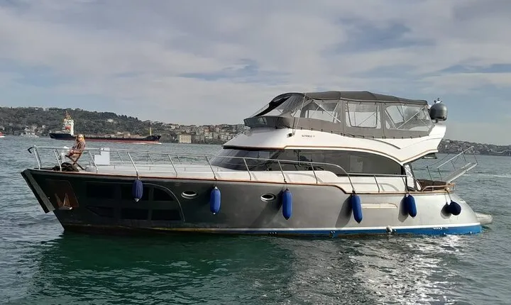 Private Cruise with 19m Yacht in Bosphorus Istanbul