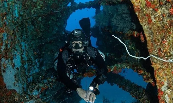 Scuba Diving in Colombo