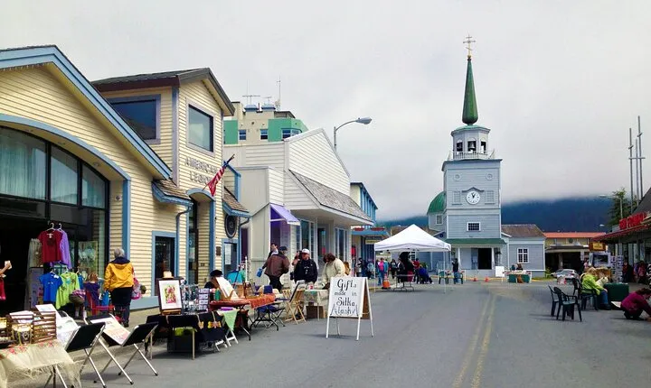 Guided Walking Tour of Sitka | HISTORIC DOWNTOWN
