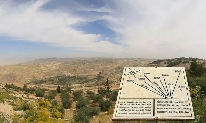 Day Tour to Madaba & Mount Nebo From Amman