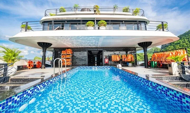 2 Days, 1 Night Aboard La Stellar Cruise in Halong from Hanoi
