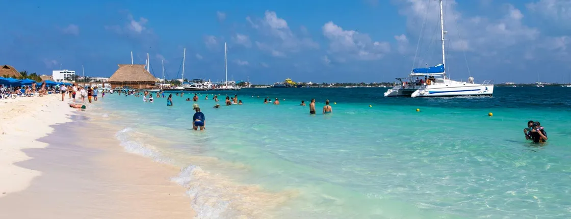 Privilege Sailing Cruise to Islas Mujeres with Lunch