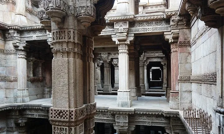 UNESCO World Heritage Site of Patan, Dholavira & Little Rann Of Kutch Tour