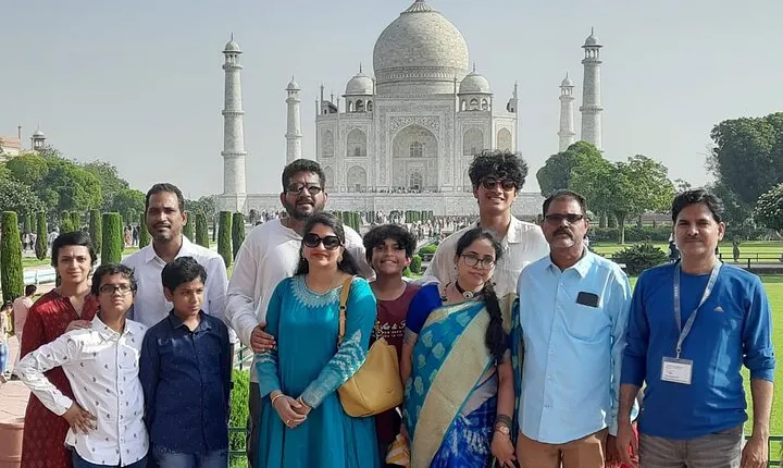 Agra Tour With Taj Mahal, Agra Fort and Fatehpur Sikri
