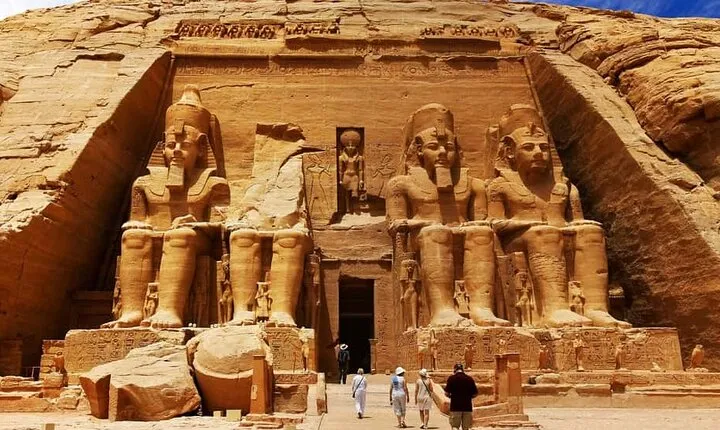 Explore the Wonders of Abu Simbel: Day Trip from Aswan