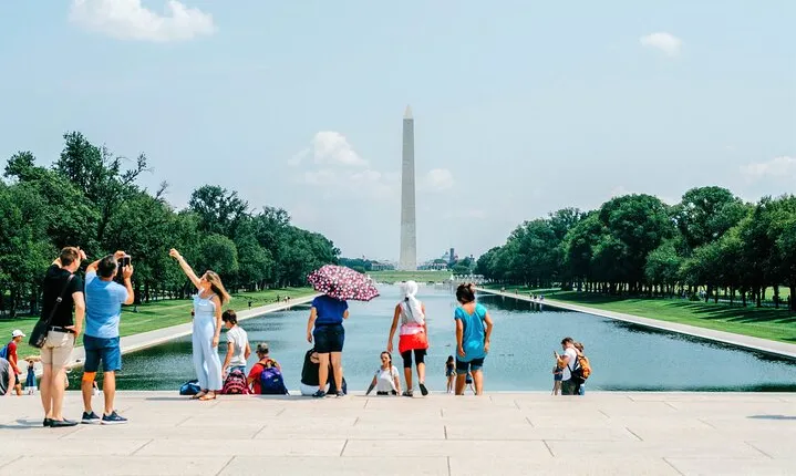 Cherry Blossom Potomac Cruise & Bus Tour with Optional Tickets