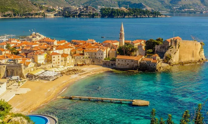 Montenegro from Albania: A Day Tour full of discoveries