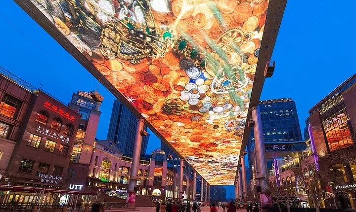 4-Hour Private Illuminated Beijing Tour with Authentic Chinese Dinner on Hutong Street