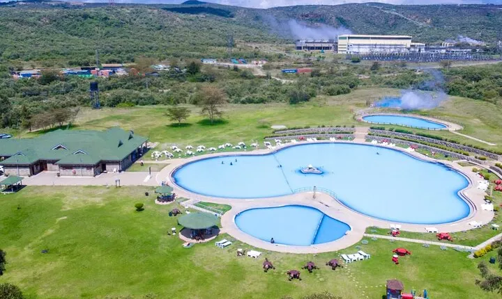 Day Tour to Lake Naivasha, Hell's Gate and Spa