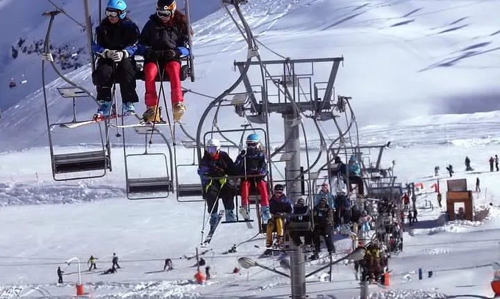 Private Tour: Valle Nevado and Farellones from Santiago