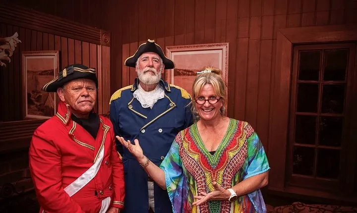 Commandants Dinner & Show