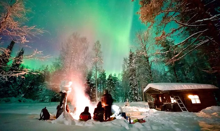 Northern Lights Tour in Atmospheric Cottage