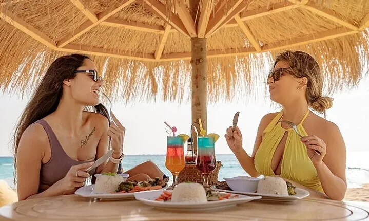 Hula Hula Island & Water Sports, Lunch & Turkish Bath - Hurghada