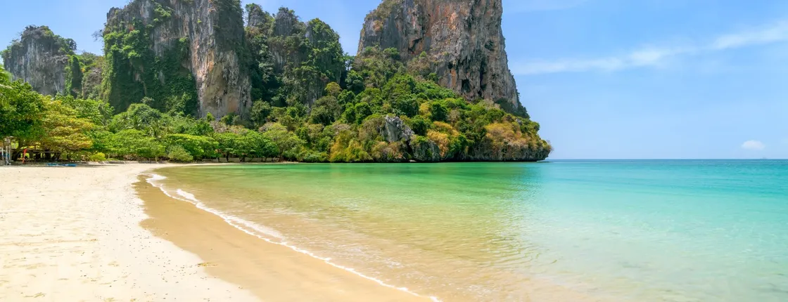 Half-day rock climbing course at Railay Beach