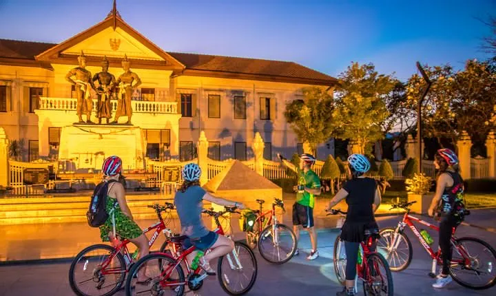 Chiang Mai Night Bike Tour
