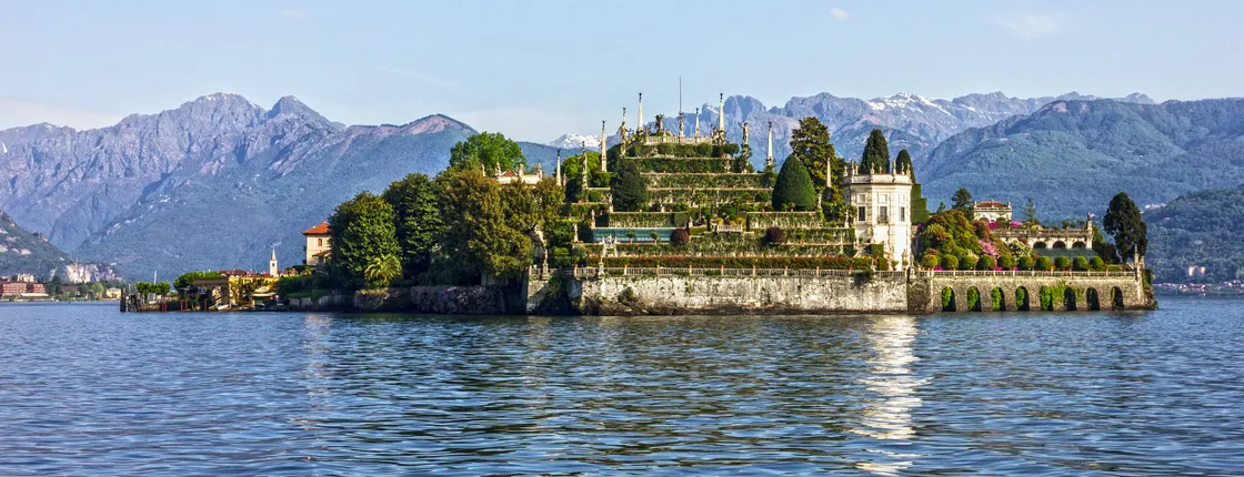Private Taxi Boat service with visit of the Borromean Islands