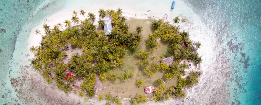 2 Nights Beach -  Island Pelicano