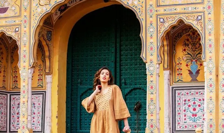 Half-Day Jaipur Sightseeing Tour with Guide Option