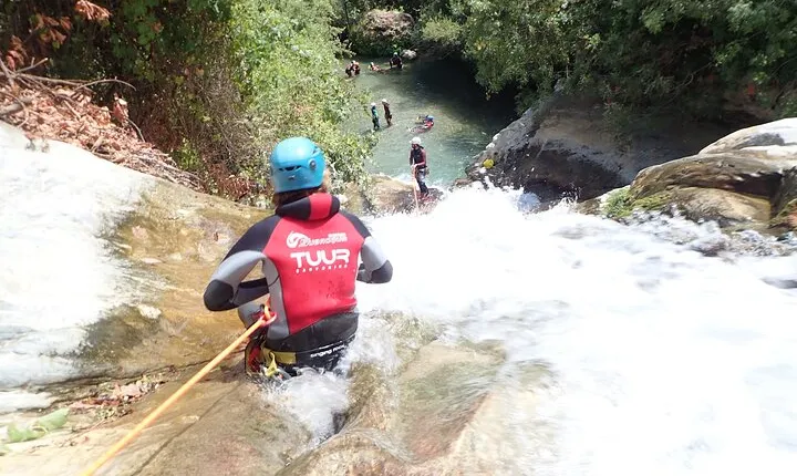 Zarzalones Canyoning Trip Lv.2