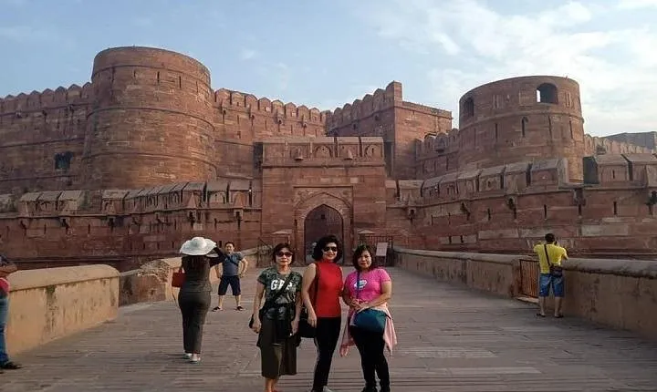 6-Days Golden Triangle New Delhi Agra Jaipur Private Tour