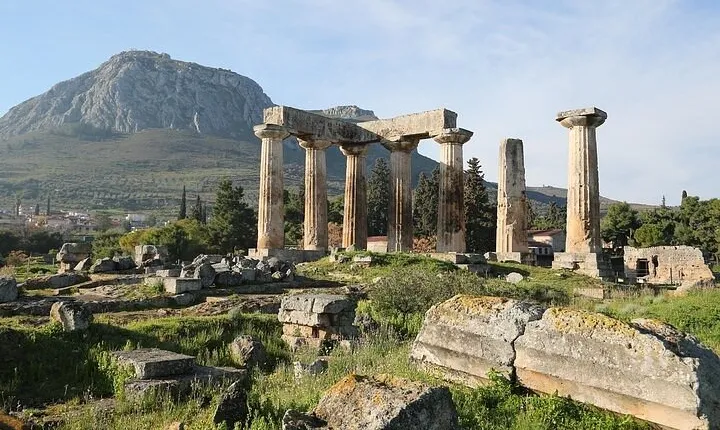 Ancient Corinth, Acrocorinth, Museum, & Canal - Private Tour 5Hrs