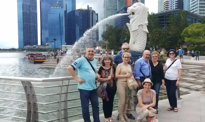 Singapore Customized Private Walking Tour With A Licensed Guide 