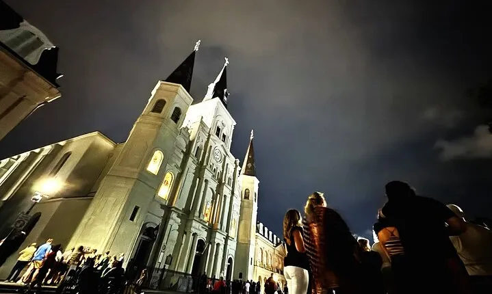 New Orleans High Crimes & Apparitions: Immersive True Crime Tour