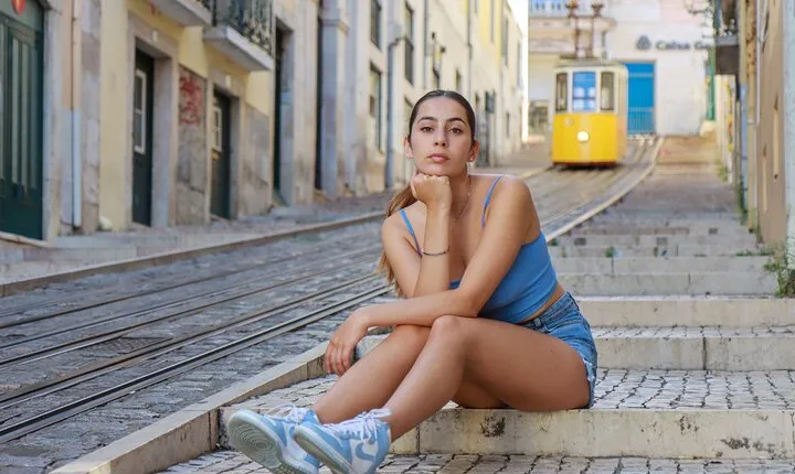 Photoshoot in Lisbon's Instagram Hotspots with a Pro Photographer