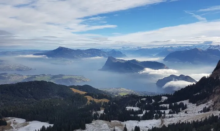 Mount Pilatus Small Group off-season Day Trip from Zürich