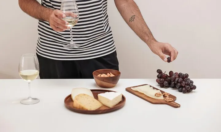 Wine & Cheese in Montmartre: A True Taste of France 6-ppl Max