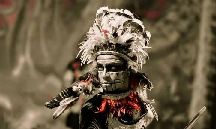 Amazons for the world to see