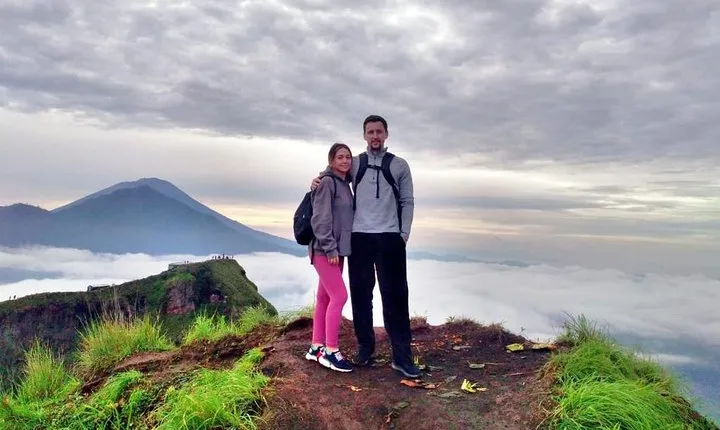 Bali Amazing Sunrise Trekking with Hotspring