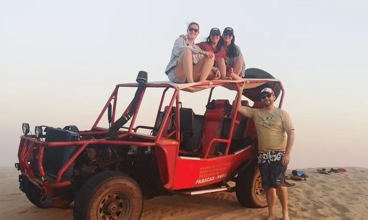 Sandboarding and relax in Oasis Costa Rica / Paracas