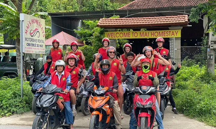 High quality Small Group 2 Day with Easy Riders + Private Room