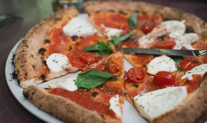 Panoramic Rome by night Tour with best Pizza & Gelato