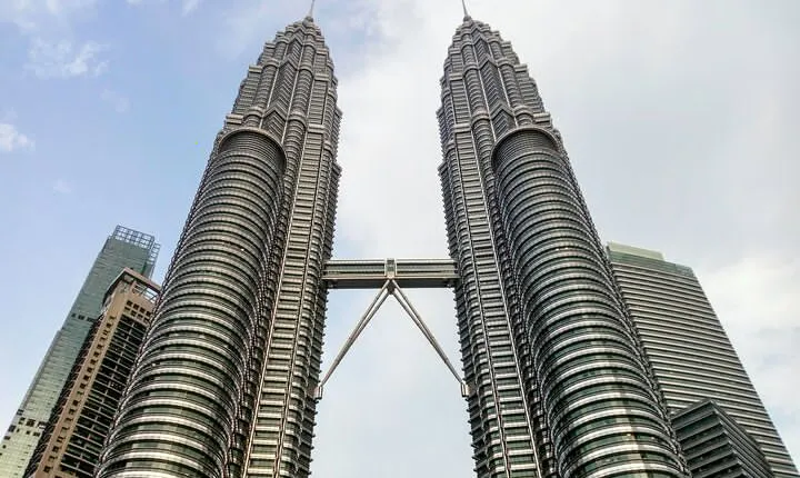 Kuala Lumpur International Airport Layover Tour