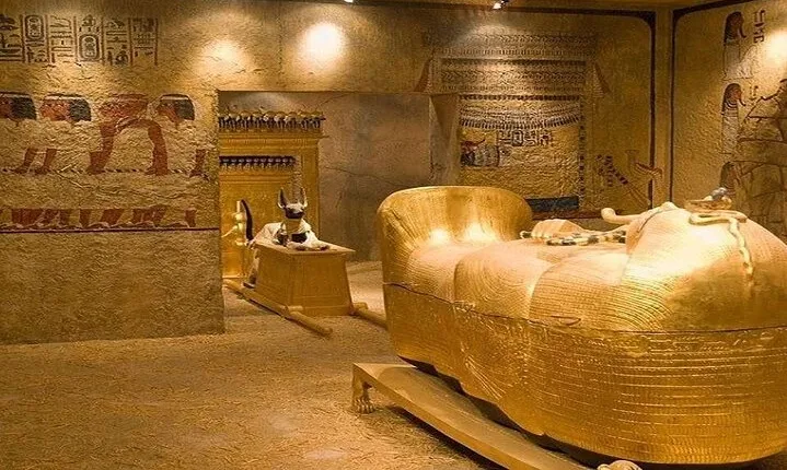 10 days of unique adventure to visit Luxor