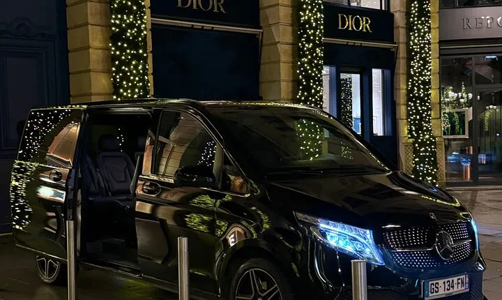 Transfer from Charles de Gaulle Airport to Disneyland Paris 