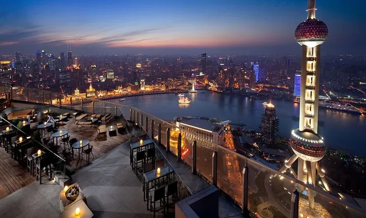 Shanghai Authentic Dinner and Night River Cruise with Rooftop Bar Hopping Option