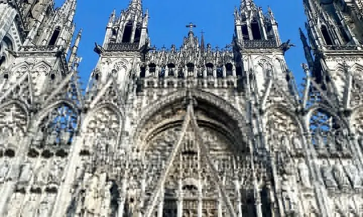 Private Rouen Giverny Trip from Paris with Michelin Lunch