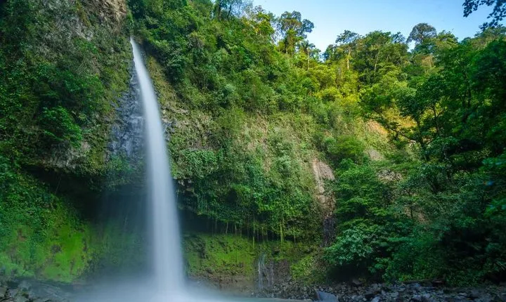 Arenal Combo Tour: Hanging Bridges+ Waterfall +Volcano Hike + Hot Springs